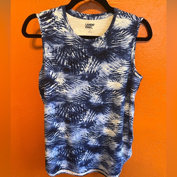 Lands' End Tops - Lands End S (6-8) tank top LIKE NEW!‎